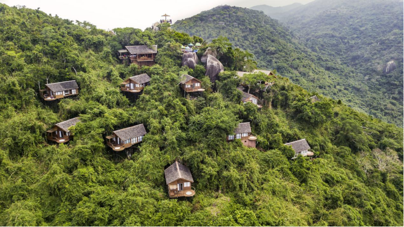 民宿在村，露營(yíng)在野，“民宿+露營(yíng)”，要具備3個(gè)條件。