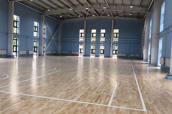 枫桦篮球馆运动木地板安装价格