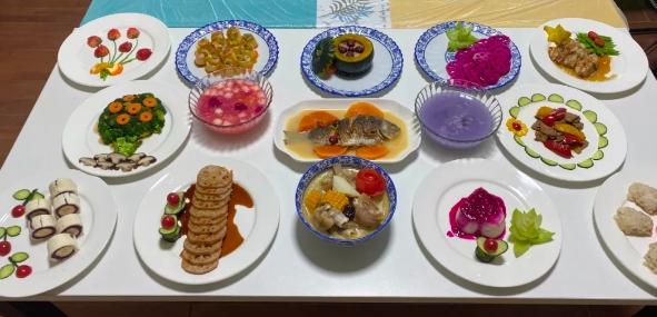 鞍山宝宝辅食初期补铁全攻略：育儿嫂必学的科学喂养法！