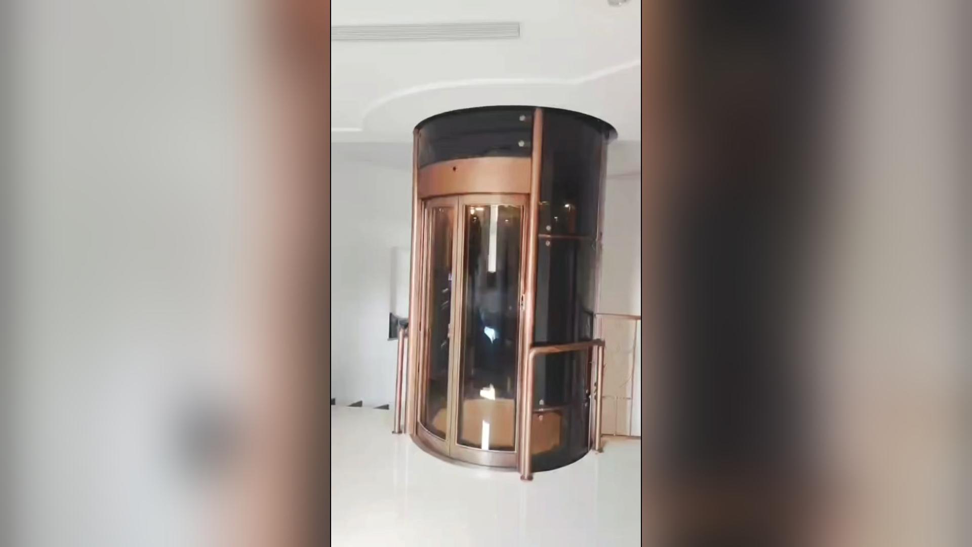 圆形电梯运行