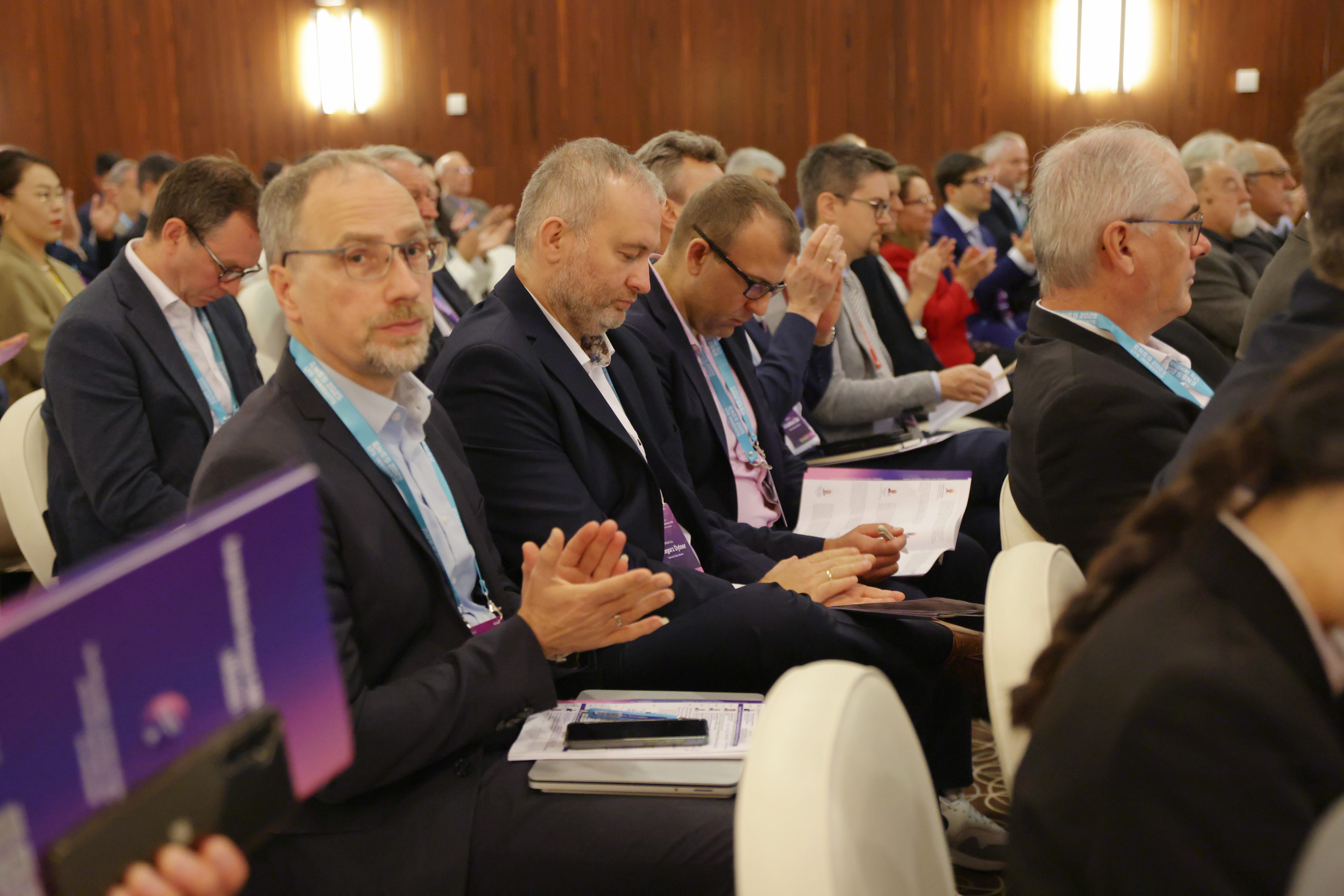 Network Photo