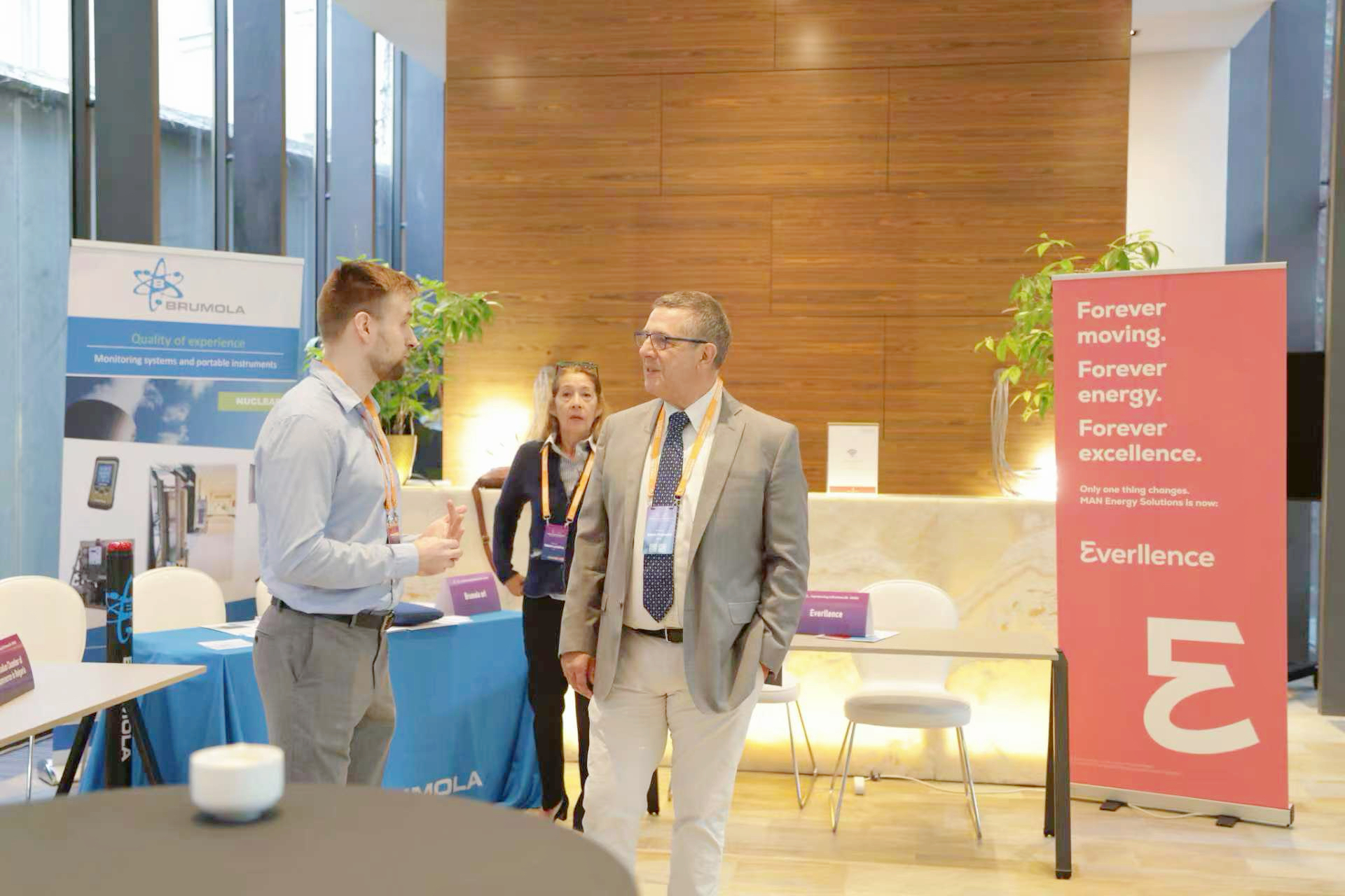 Network Photo