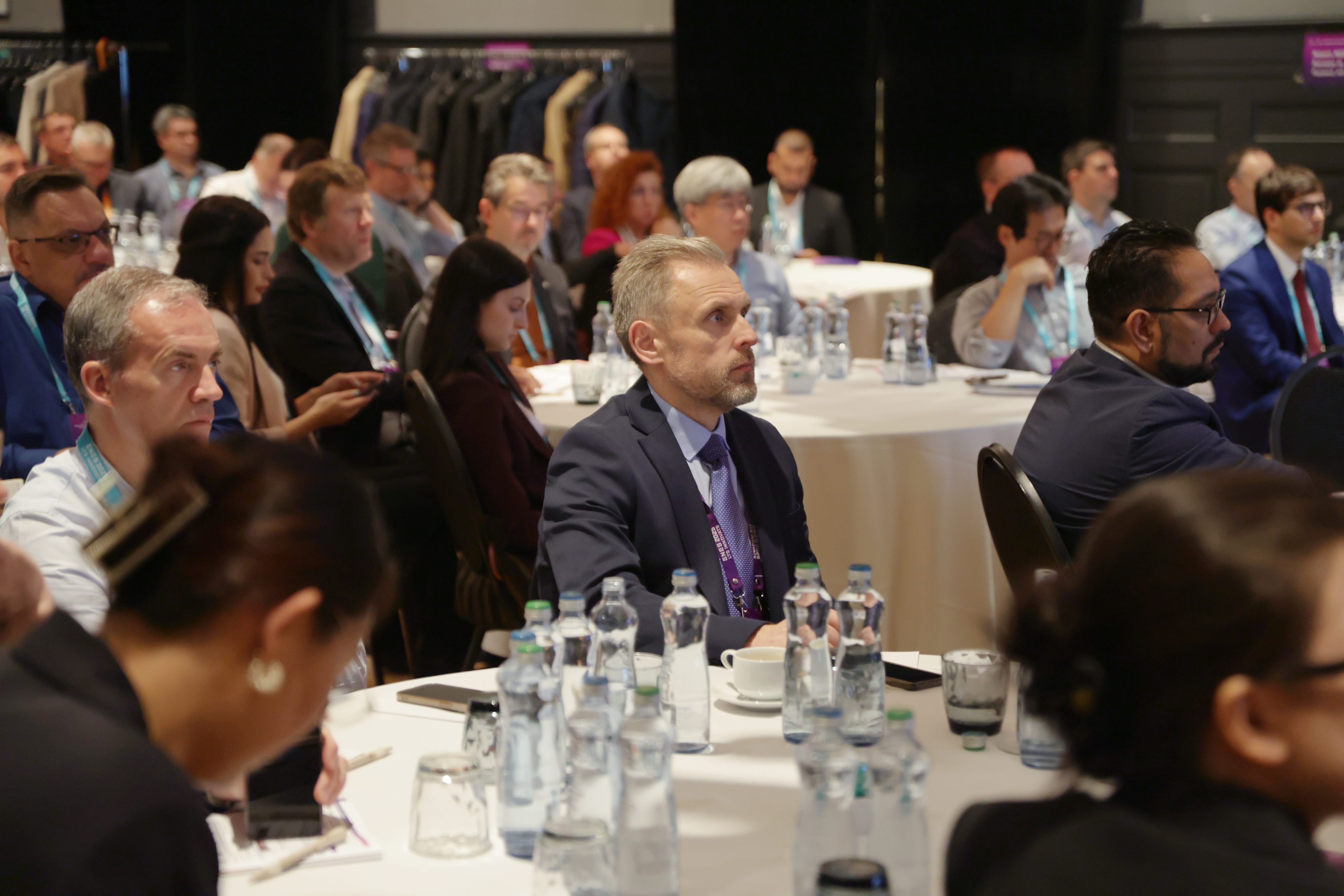 Network Photo