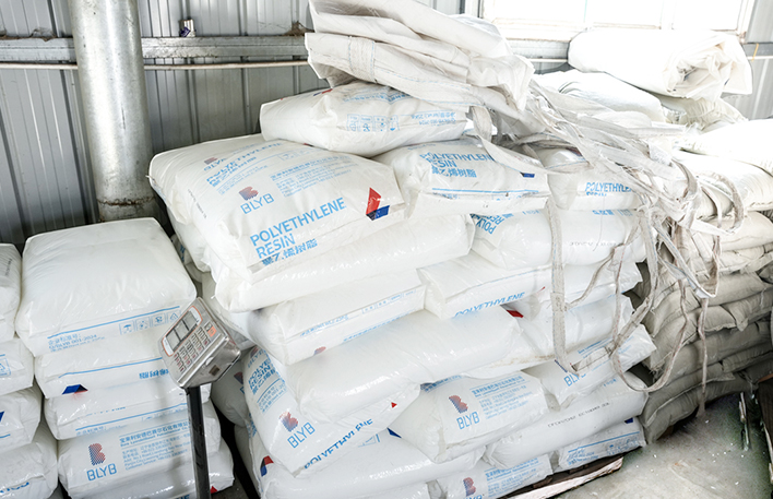 哪些因素會(huì)影響防水層壽命？