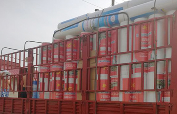 沥青基防水涂料：传统防水主力，适配隐蔽干燥场景